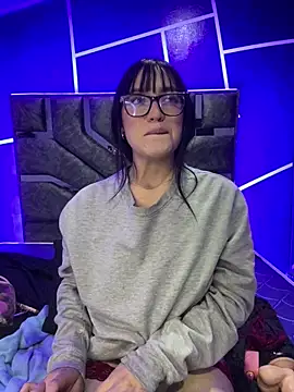 Melody rousse  online show from 02/08/25, 01:22