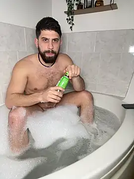 Snapshot of lucas_kazimm chatting on 02/18/25, 08:03 lucas kazimm online show from 02/18/25, 08:03