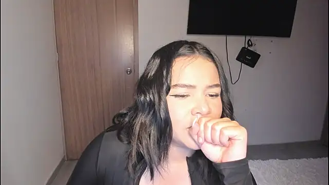 Snapshot of ImamDahian chatting on 02/10/25, 11:02 ImamDahian online show from 02/10/25, 11:02