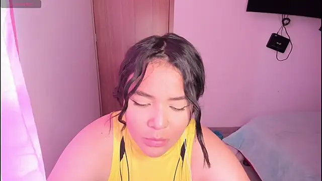 Snapshot of ImamDahian chatting on 03/13/25, 10:21 ImamDahian online show from 03/13/25, 10:21