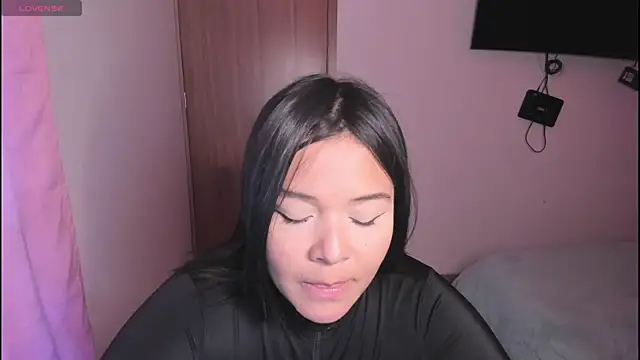 Snapshot of ImamDahian chatting on 03/17/25, 11:00 ImamDahian online show from 03/17/25, 11:00