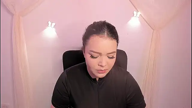 Snapshot of ImamDahian chatting on 09/18/25, 08:33 ImamDahian online show from 09/18/25, 08:33