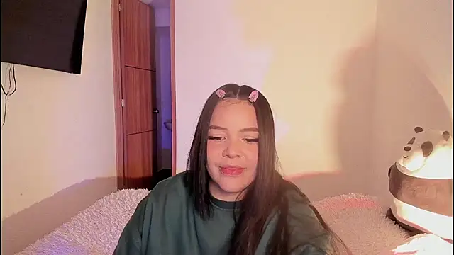 Snapshot of ImamDahian chatting on 10/16/25, 08:21 ImamDahian online show from 10/16/25, 08:21