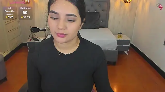Snapshot of Hadley_ chatting on 03/18/25, 03:09 Hadley online show from 03/18/25, 03:09