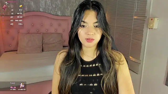 Snapshot of Hadley_ chatting on 10/08/25, 03:04 Hadley online show from 10/08/25, 03:04