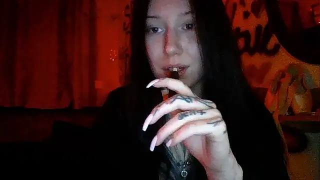 Snapshot of RussNocturnal chatting on 02/14/25, 06:19 RussNocturnal online show from 02/14/25, 06:19