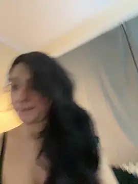 Cristinasunny online show from 05/13/26, 05:38