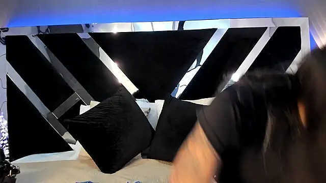 AliDiaz  online show from 05/07/26, 06:46