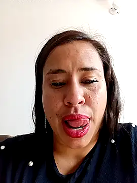 kamila lovee online show from 03/22/25, 08:26