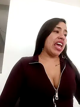 kamila lovee online show from 09/22/25, 07:05