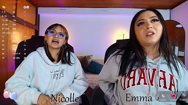  Emma11 online show from 02/08/25, 01:32