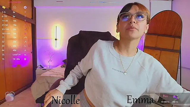  Emma11 online show from 02/13/25, 10:43