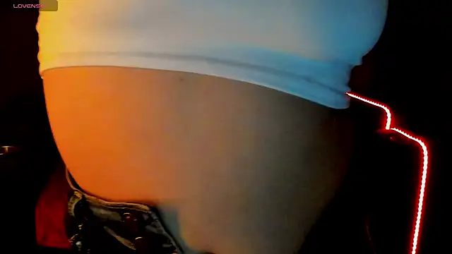 Snapshot of SOPHI_WOLFF chatting on 03/15/25, 10:22 SOPHI WOLFF online show from 03/15/25, 10:22