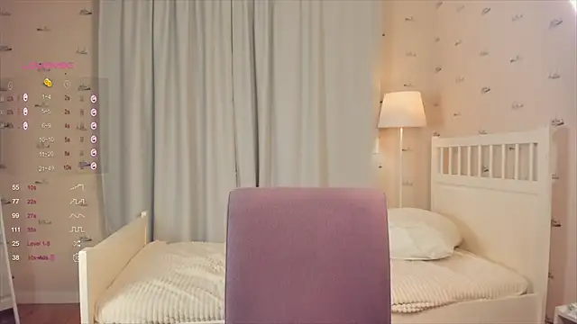 OdetteAven online show from 02/02/25, 08:35