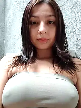 Maiden-Hot online show from 04/27/26, 07:56