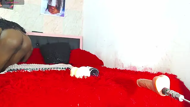 k stormi  online show from 05/13/26, 12:19