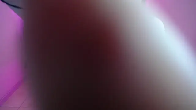 Adri Gomez  online show from 02/10/25, 03:35