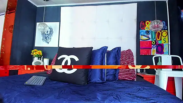 Thomas May4rs online show from 03/21/25, 07:44