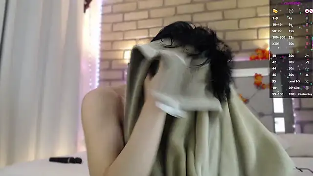 biel biel online show from 10/21/25, 05:30