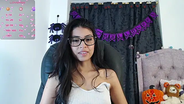 ellajonz online show from 10/17/25, 02:48