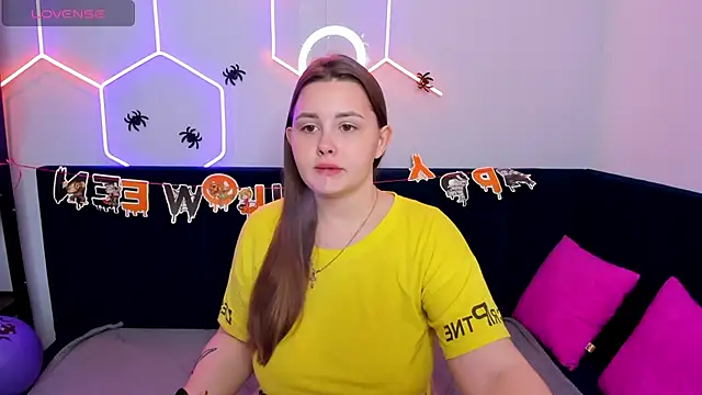 MargaretRoyy online show from 10/30/25, 01:29