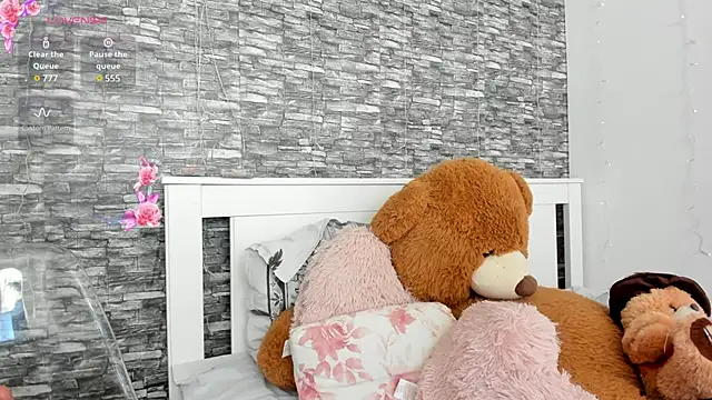 KairraPotts online show from 02/13/25, 04:00