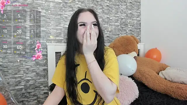 KairraPotts online show from 11/05/25, 09:59