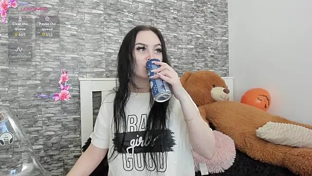 KairraPotts online show from 11/14/25, 08:18