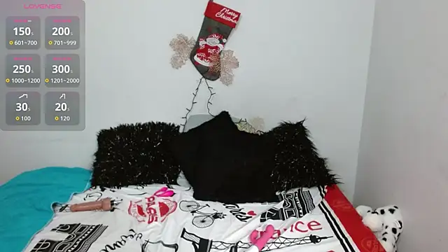 Lunasquirt1985 online show from 12/18/25, 05:41