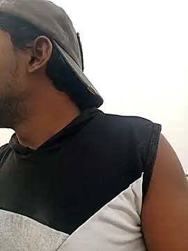 bigcock thick online show from 03/08/25, 12:41