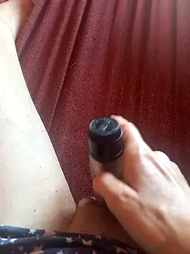 Snapshot of baixinhainsaciavel23 chatting on 09/17/25, 03:57 baixinhainsaciavel23 online show from 09/17/25, 03:57