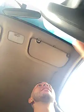 Snapshot of Perfectcouple01 chatting on 01/29/25, 01:38 Perfectcouple01 online show from 01/29/25, 01:38