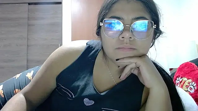 Snapshot of viccky_vick chatting on 09/28/25, 03:12 viccky vick online show from 09/28/25, 03:12