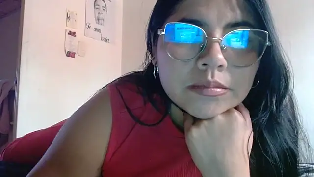 Snapshot of viccky_vick chatting on 03/27/26, 08:19 viccky vick online show from 03/27/26, 08:19