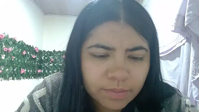 Snapshot of viccky_vick chatting on 03/30/26, 12:33 viccky vick online show from 03/30/26, 12:33