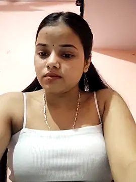 Snapshot of RAYI_123 chatting on 03/20/26, 05:01 RAYI 123 online show from 03/20/26, 05:01