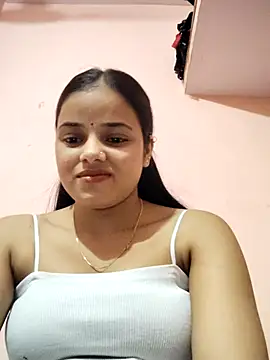 Snapshot of RAYI_123 chatting on 04/05/26, 06:54 RAYI 123 online show from 04/05/26, 06:54