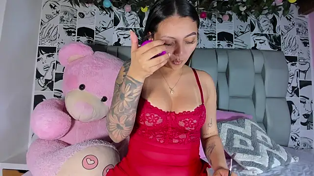 LucyRosse online show from 06/02/26, 11:12