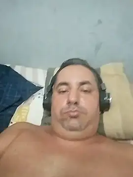 Snapshot of Cruelmalvado chatting on 01/15/26, 05:23 Cruelmalvado online show from 01/15/26, 05:23