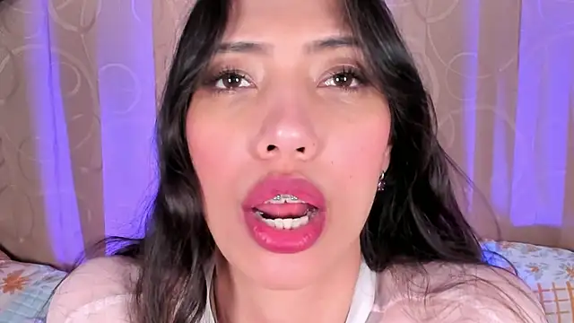 Miss veronicaa2 online show from 06/25/26, 01:26