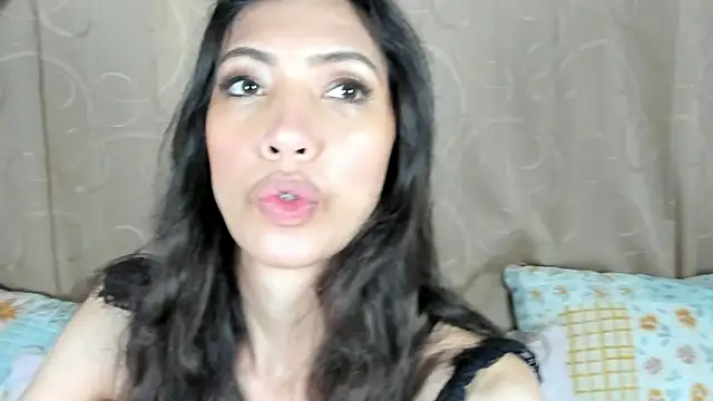 Miss veronicaa2 online show from 06/29/26, 01:11