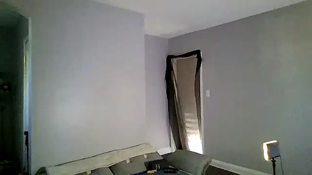 cruz815 online show from 10/22/25, 09:03