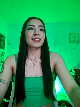 Snapshot of Marce0 chatting on 04/03/26, 08:18 Marce0 online show from 04/03/26, 08:18