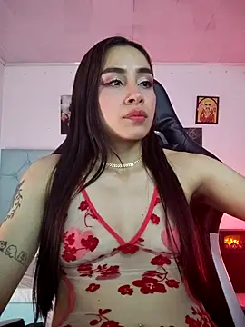 Snapshot of Marce0 chatting on 04/25/26, 10:29 Marce0 online show from 04/25/26, 10:29
