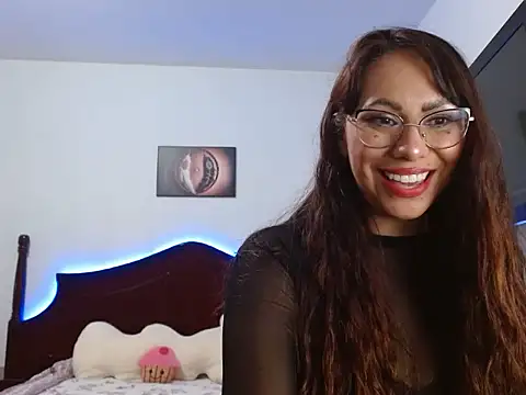 Snapshot of AloLovely_ chatting on 04/28/26, 02:27 AloLovely online show from 04/28/26, 02:27