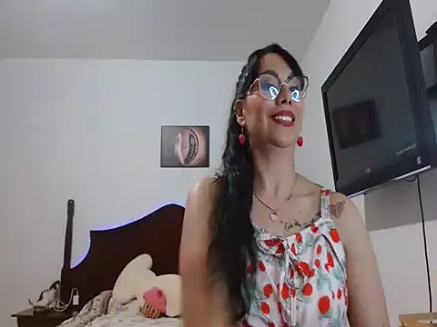 Snapshot of AloLovely_ chatting on 05/09/26, 01:55 AloLovely online show from 05/09/26, 01:55