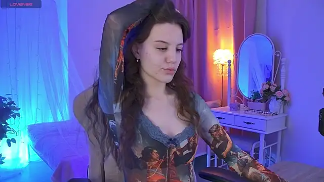 MilaStoyne online show from 11/24/25, 06:24