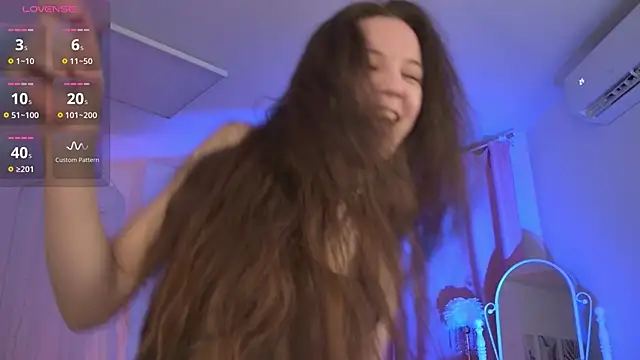 MilaStoyne online show from 12/05/25, 06:22