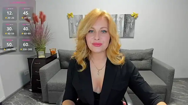 Snapshot of Mira_Whites chatting on 04/01/26, 12:17 Mira Whites online show from 04/01/26, 12:17