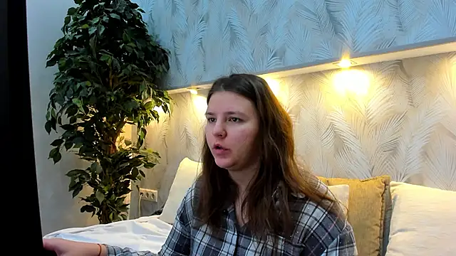 Snapshot of Jenny_Jimmy chatting on 02/07/26, 12:03 Jenny Jimmy online show from 02/07/26, 12:03